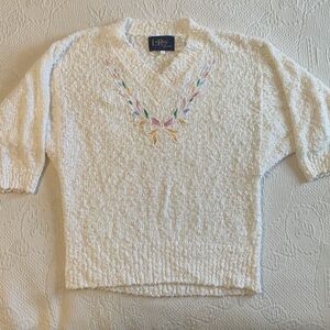 Vintage LeRoy Knitwear Cream Textured Sweater w/ Pastel Appliqué Grandmacore